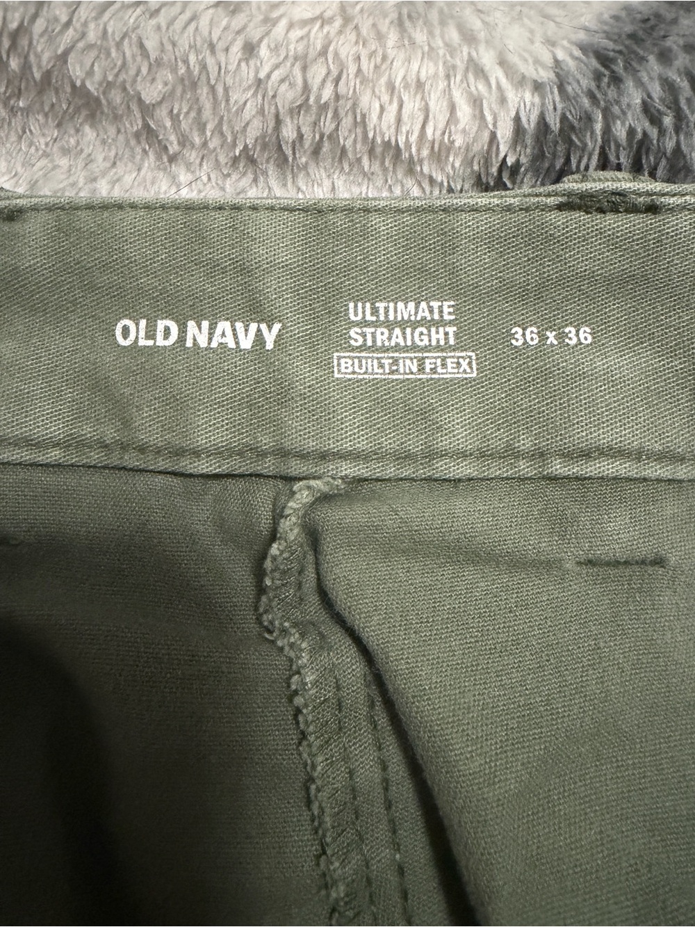 Old Navy Men's Olive chinos